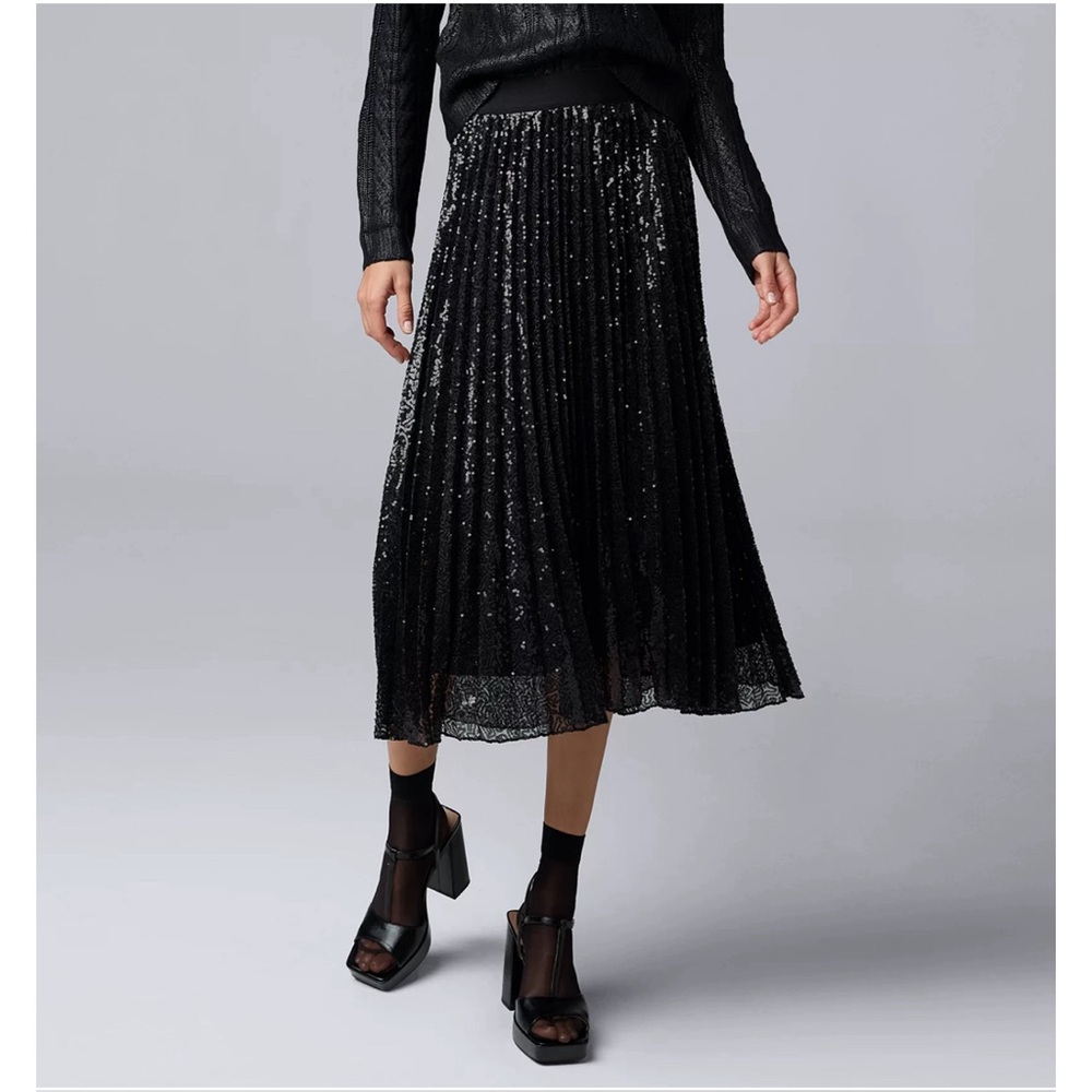 Simply Vera Wang  Black Pleated Skirt